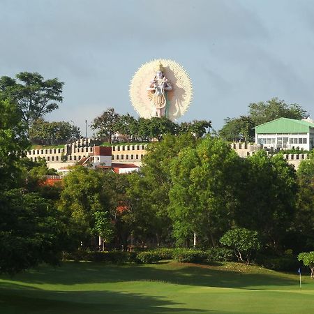 Eagleton - The Golf Resort Bidadi Ngoại thất bức ảnh
