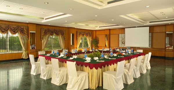Eagleton - The Golf Resort Bidadi Ngoại thất bức ảnh