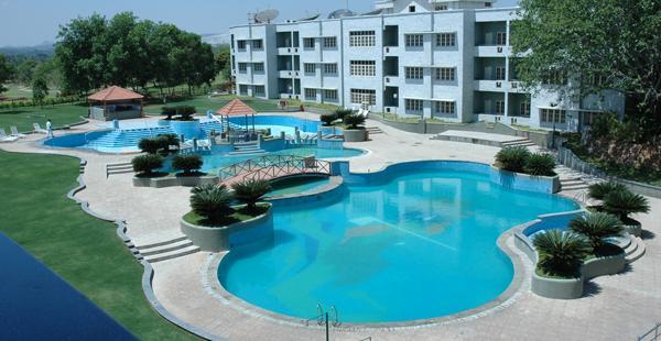 Eagleton - The Golf Resort Bidadi Ngoại thất bức ảnh