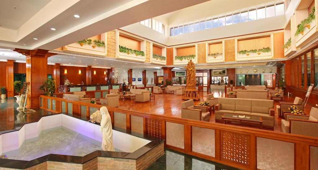 Eagleton - The Golf Resort Bidadi Ngoại thất bức ảnh